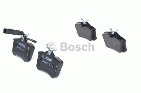 FORD 1109015 Комплект гальмівних колодок, дискове гальмо